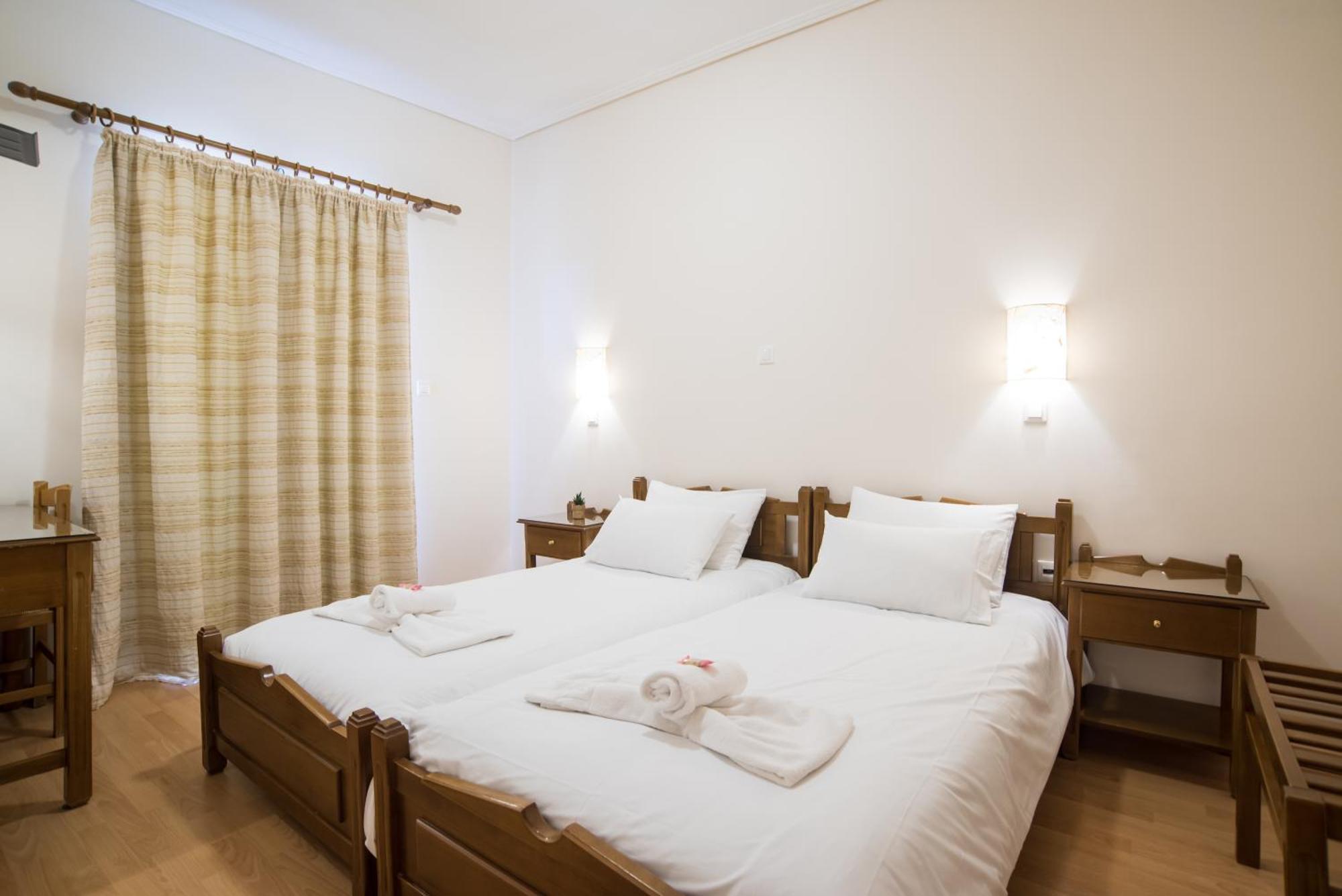 Tholos Hotel ذلفي المظهر الخارجي الصورة
