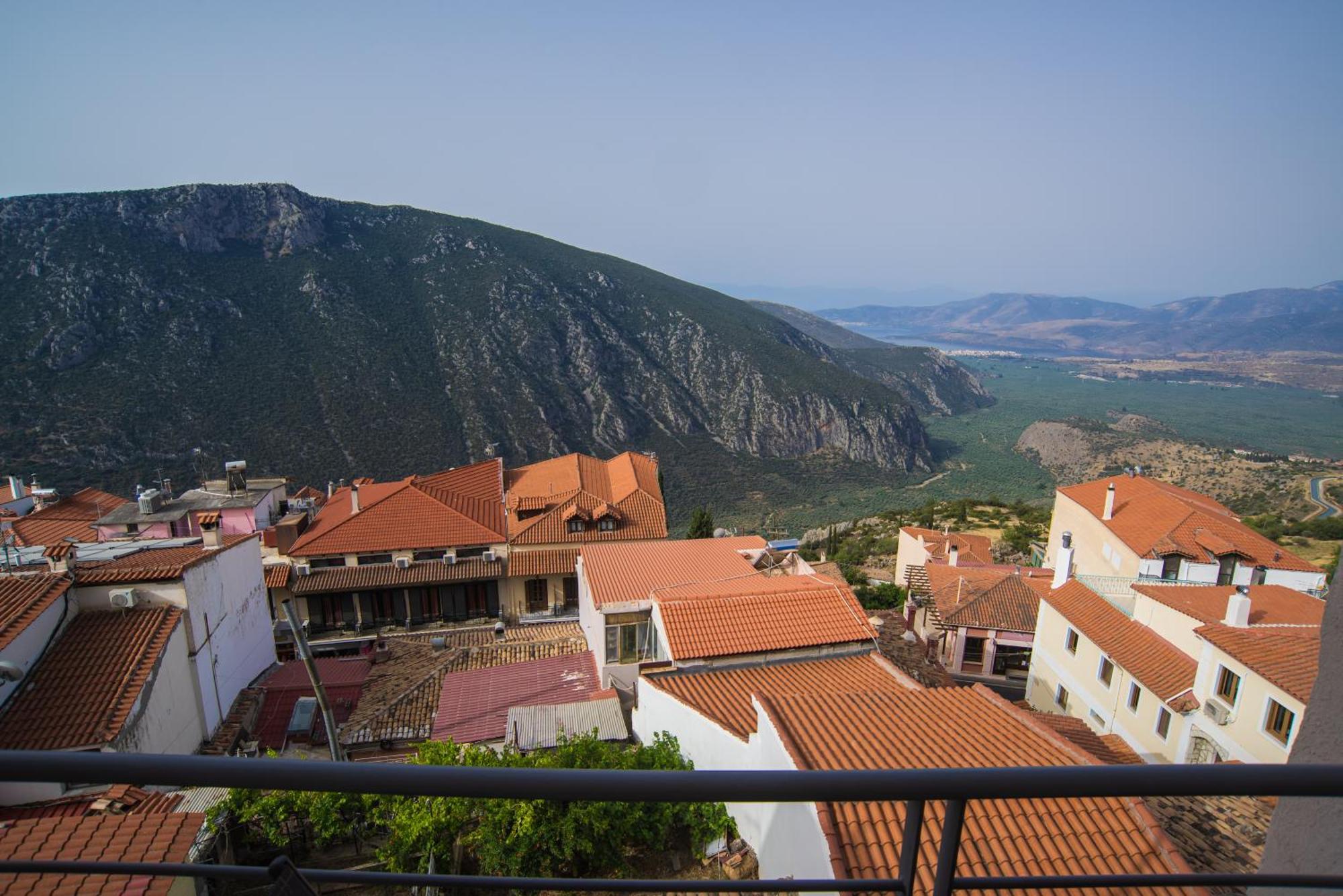 Tholos Hotel ذلفي المظهر الخارجي الصورة